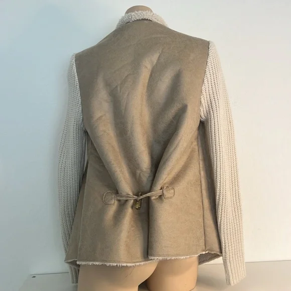 Furry Jacket - Picture 4 of 7